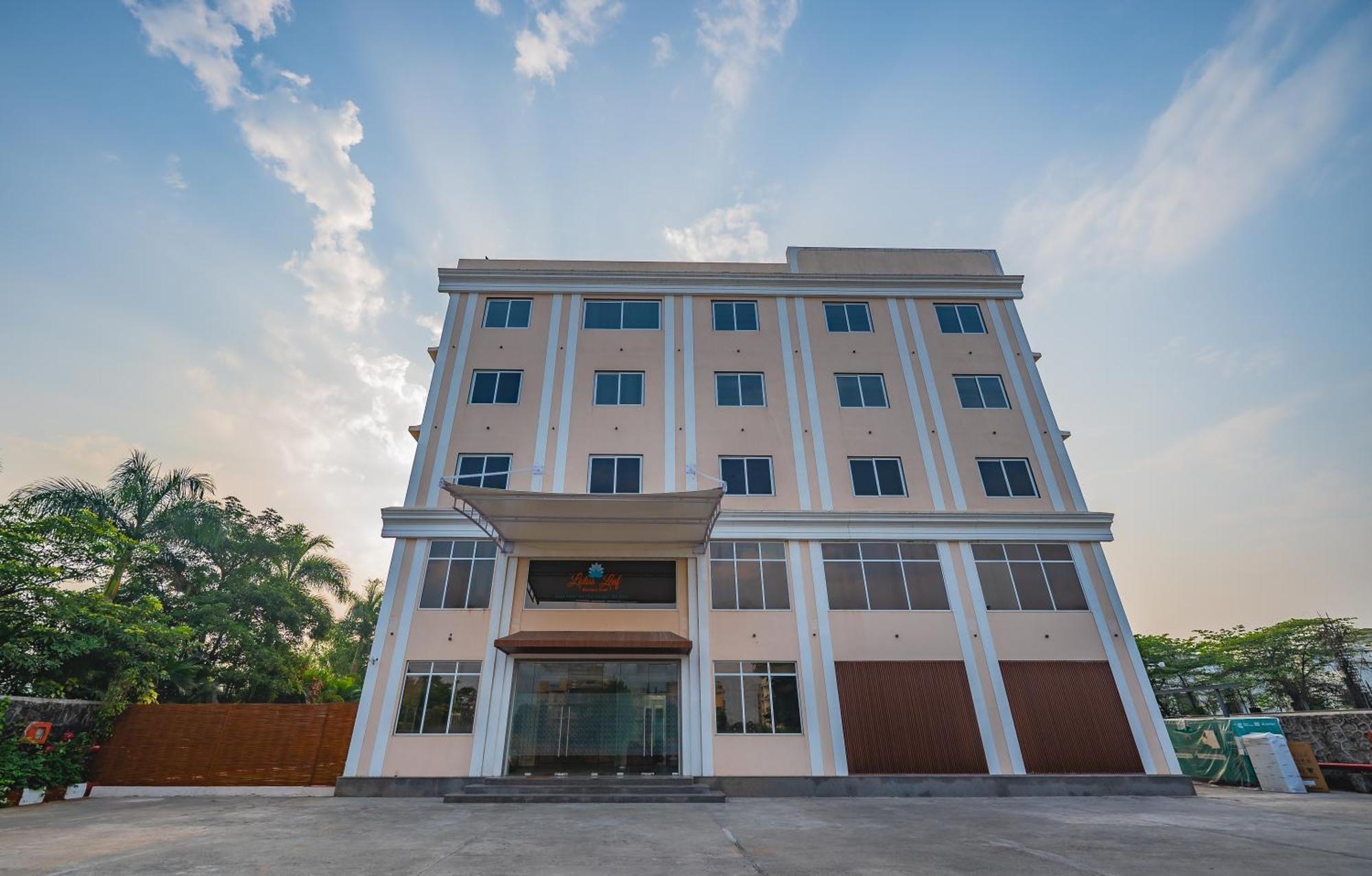 Lotus Leaf Hotel Pali  ภายนอก รูปภาพ